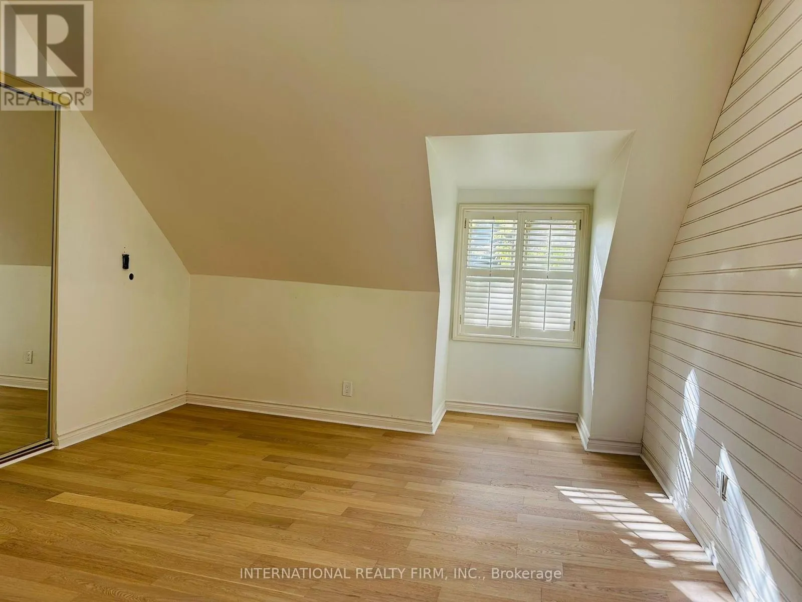 337 GLEN ROAD