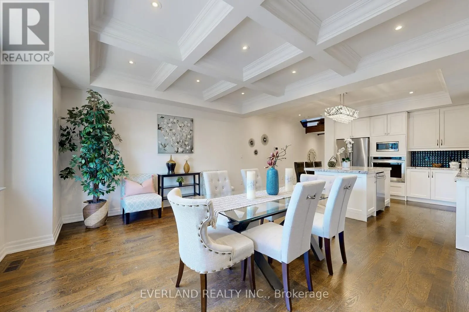 160B FINCH AVENUE E
