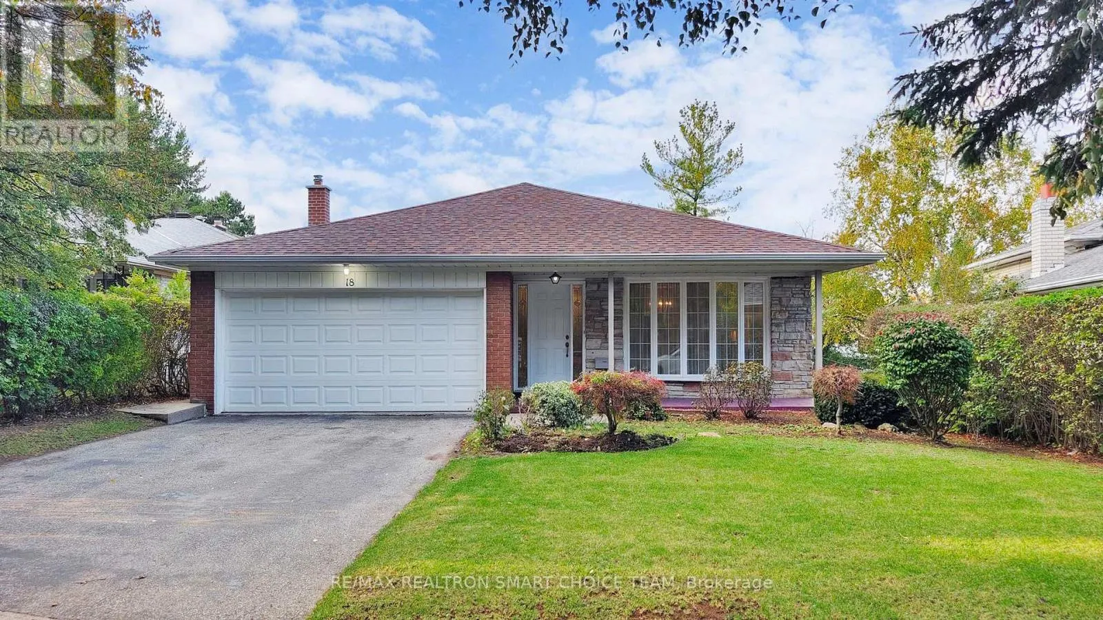 18 BRENHAM CRESCENT