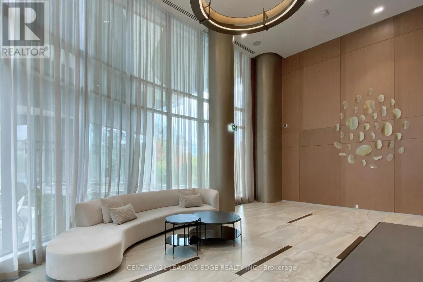 115 - 25 ADRA GRADO WAY