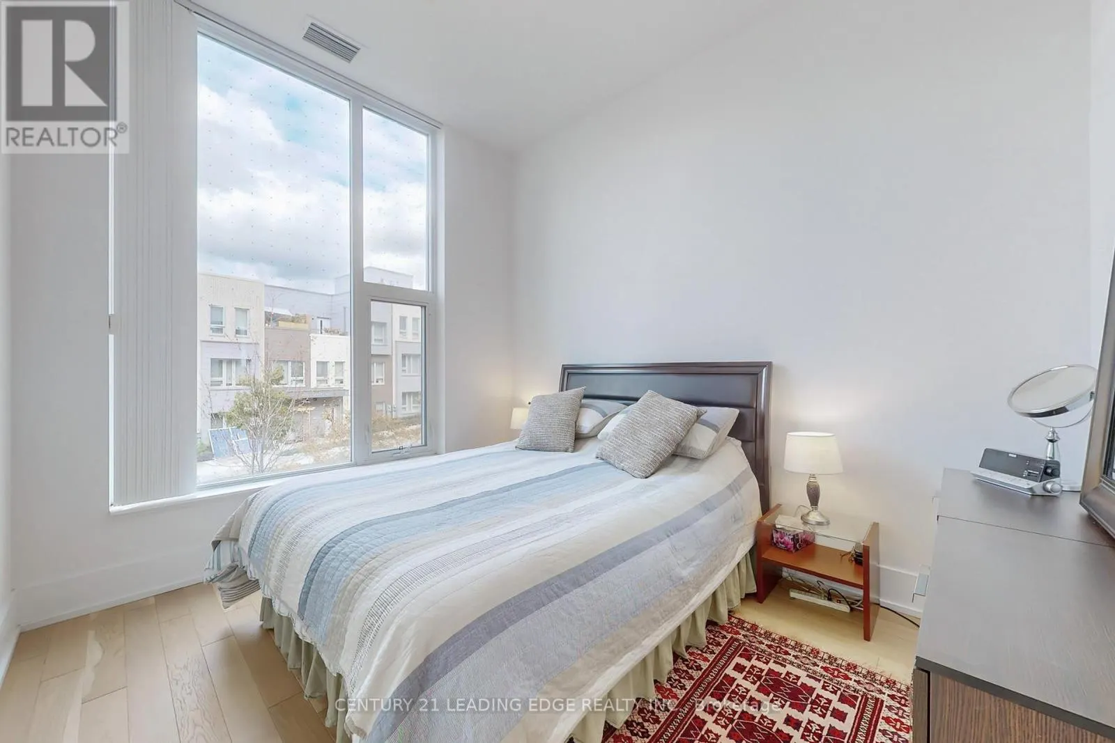 115 - 25 ADRA GRADO WAY
