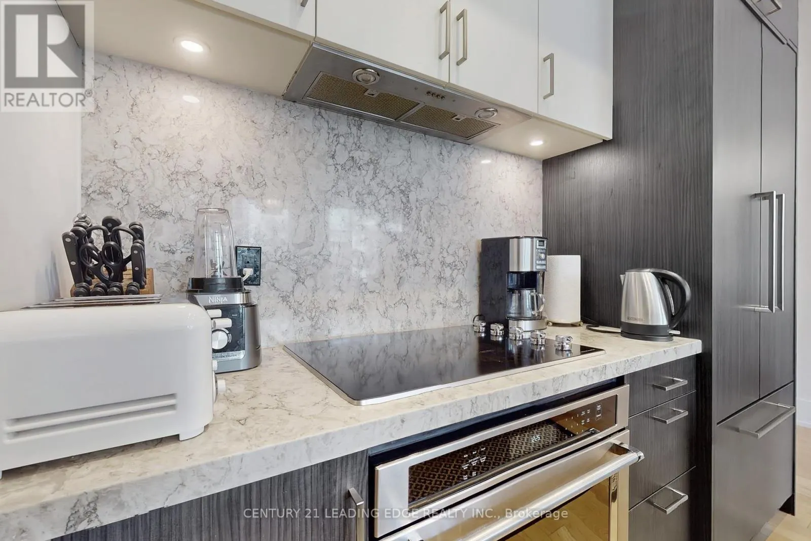 115 - 25 ADRA GRADO WAY