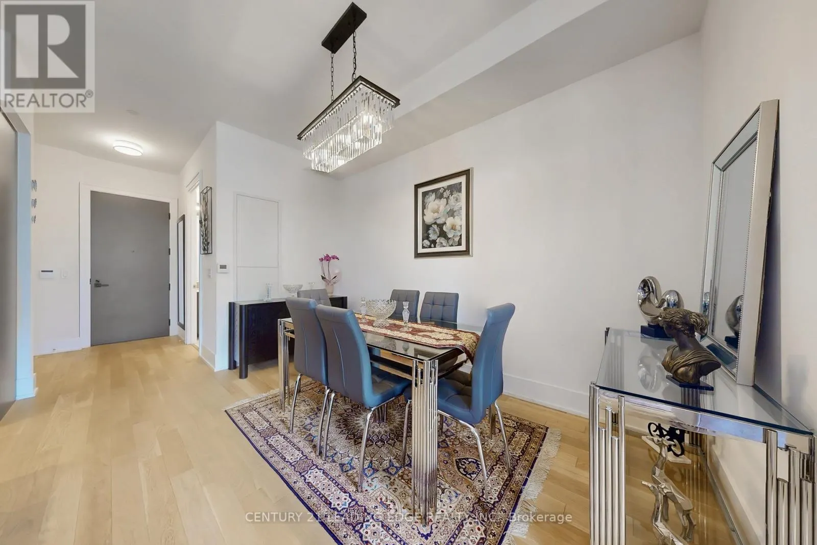 115 - 25 ADRA GRADO WAY