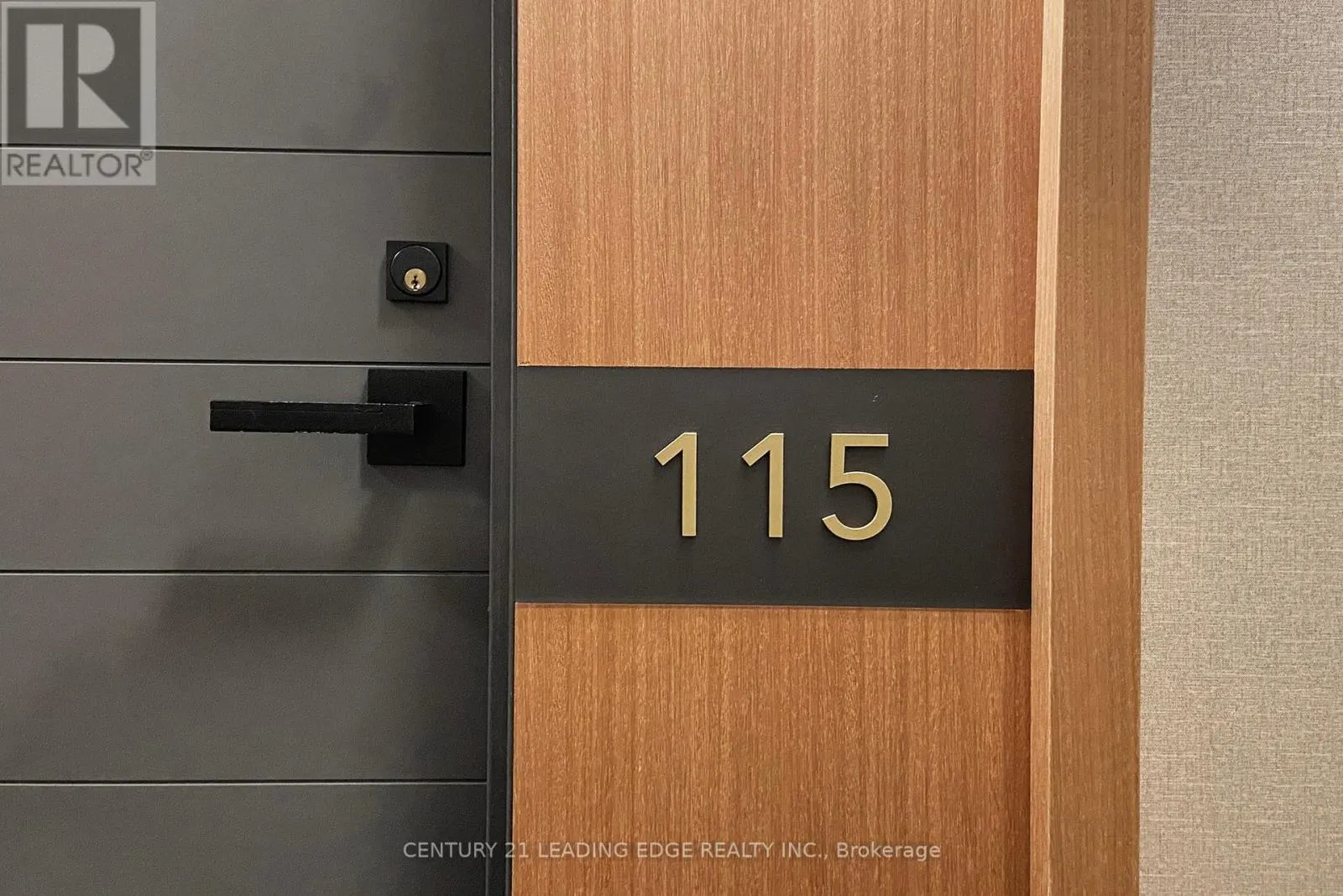115 - 25 ADRA GRADO WAY