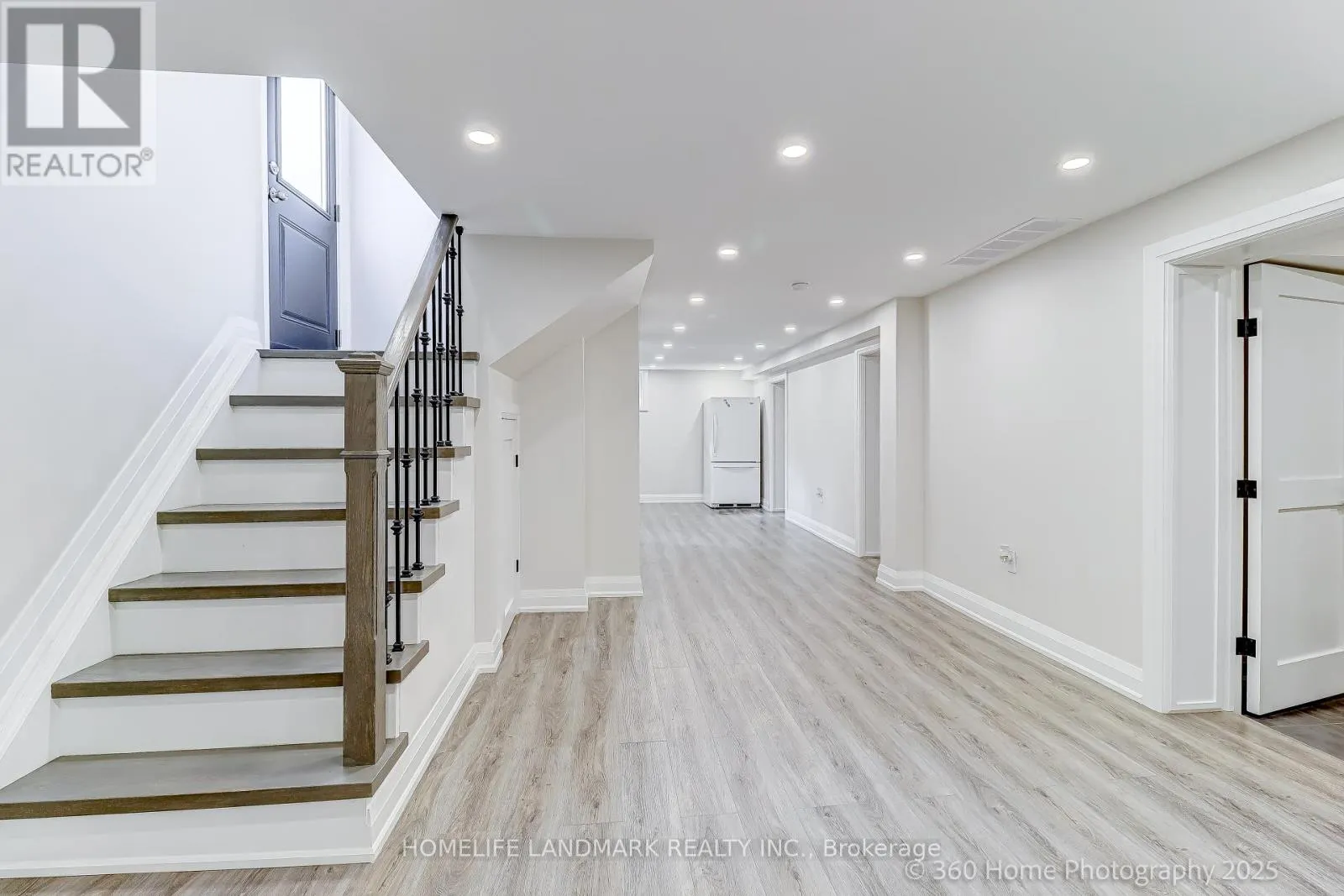 24 EVANSTON DRIVE