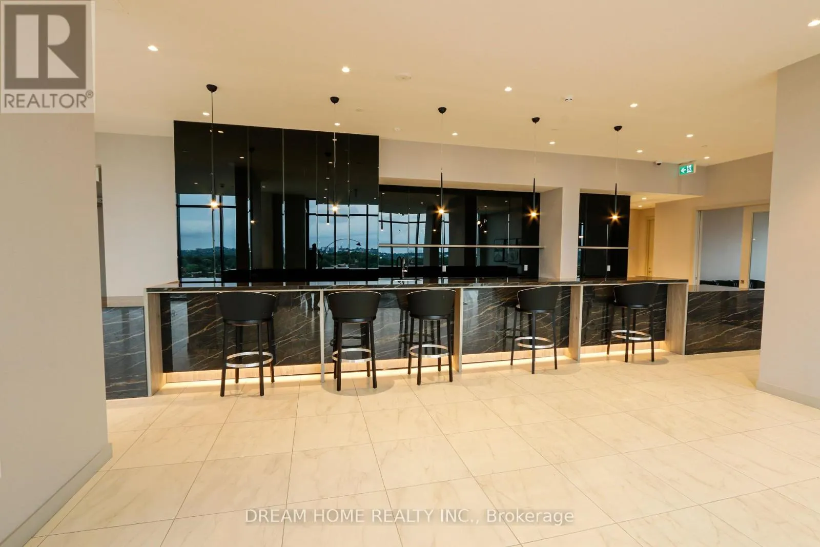 403 - 50 O'NEILL ROAD
