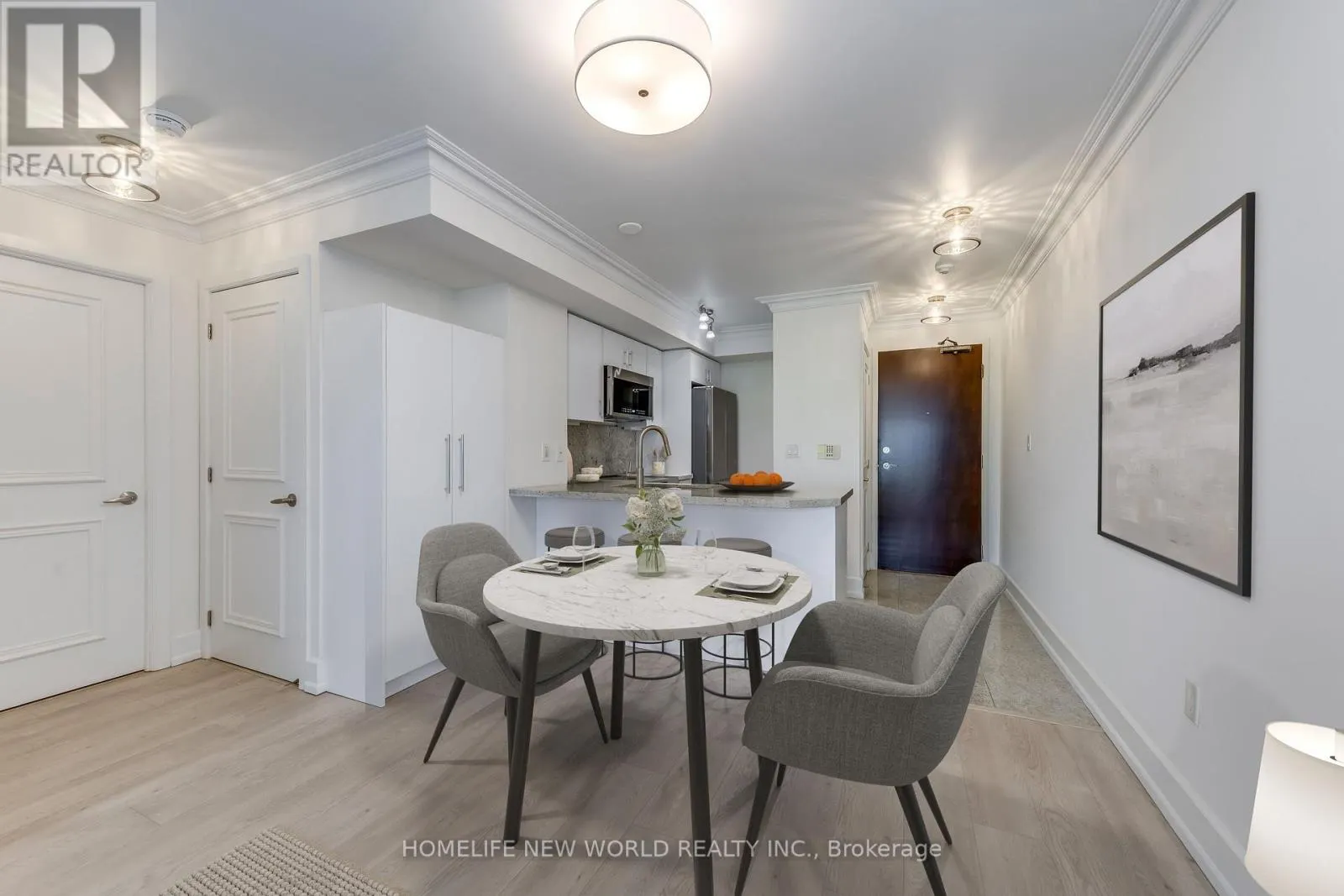 531 - 650 SHEPPARD AVENUE E