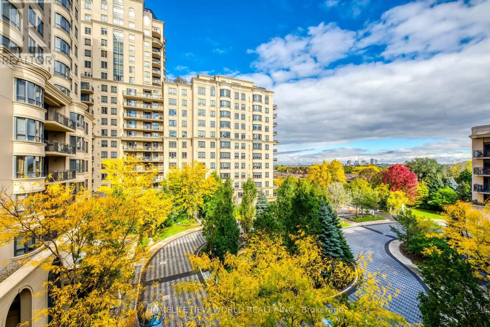 531 - 650 SHEPPARD AVENUE E