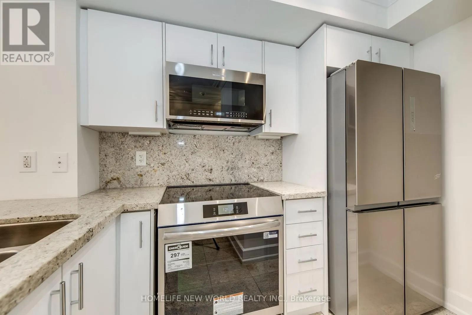 531 - 650 SHEPPARD AVENUE E