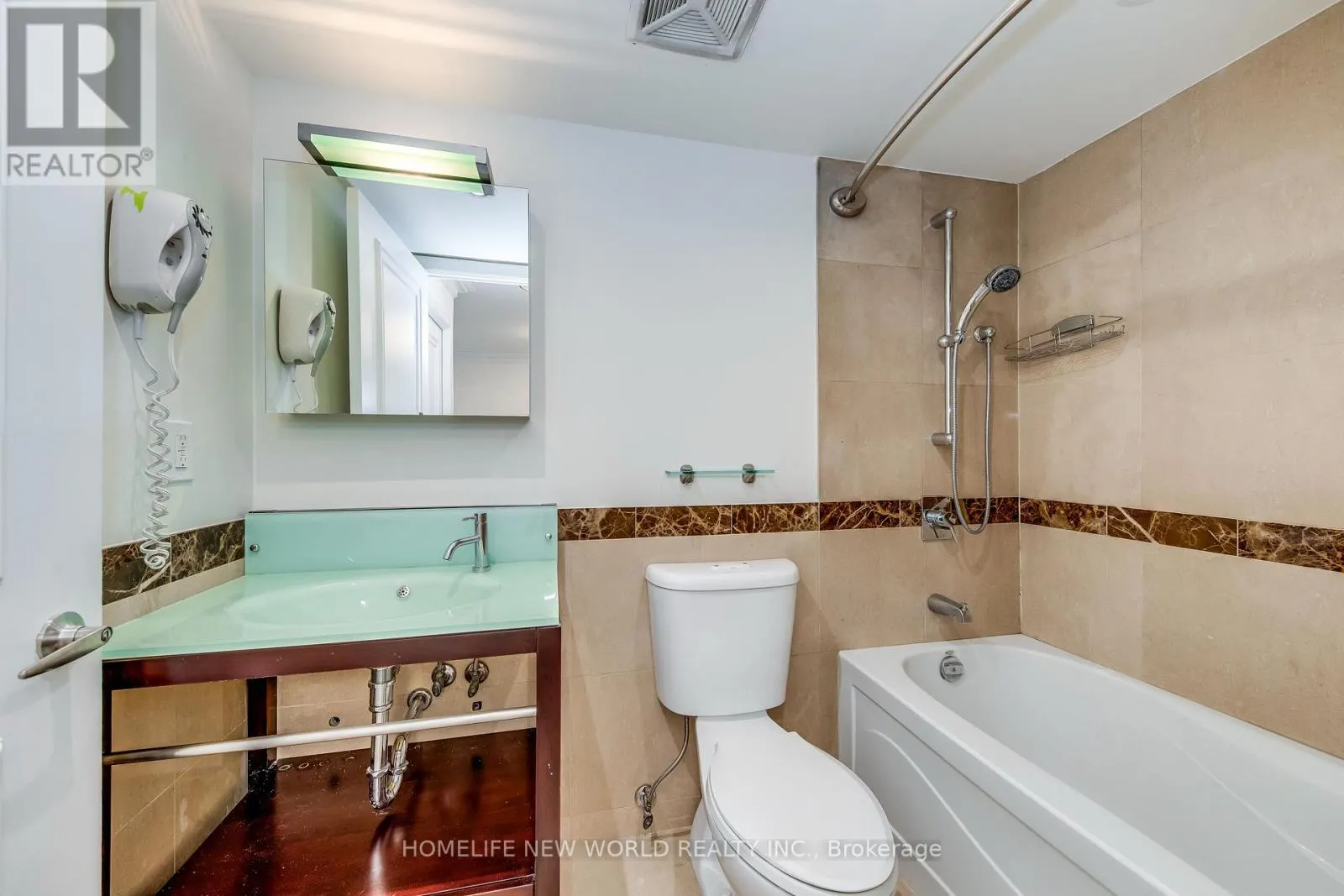 531 - 650 SHEPPARD AVENUE E