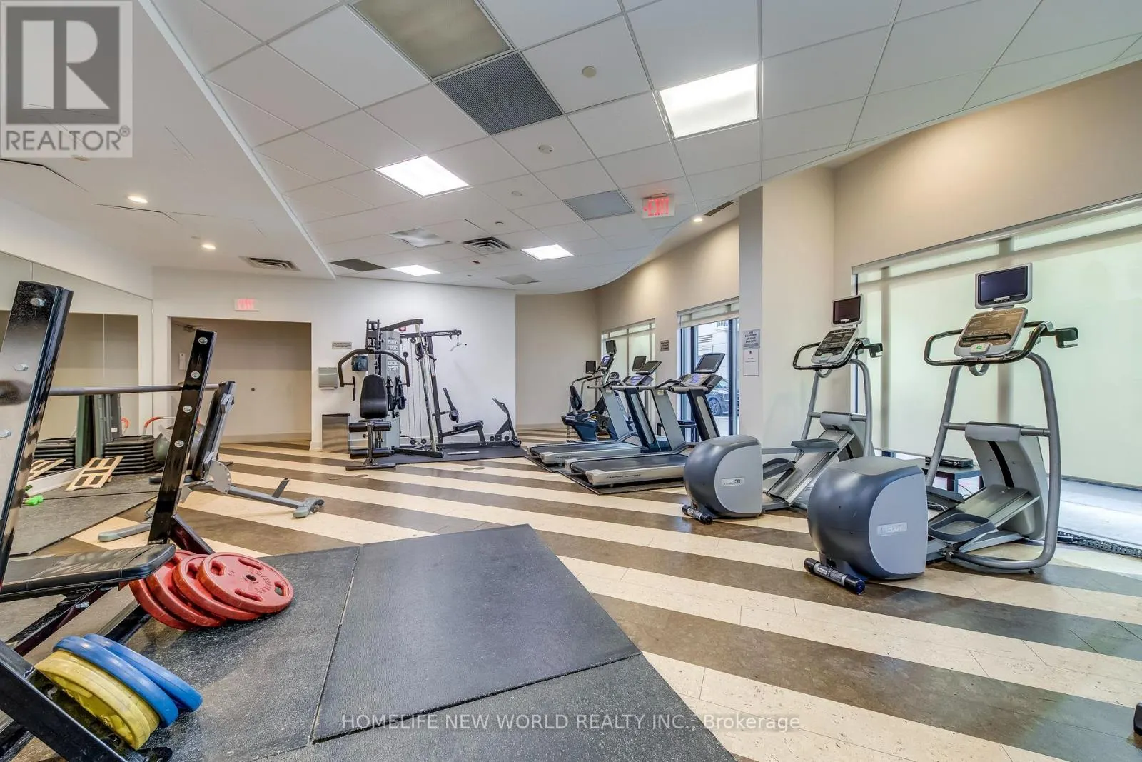 531 - 650 SHEPPARD AVENUE E