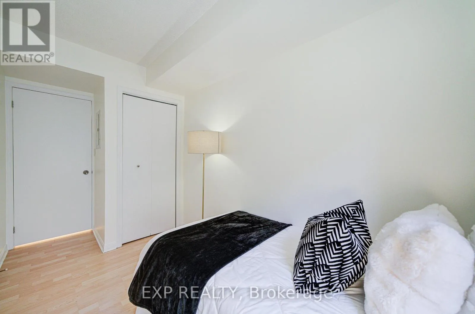 146 - 3 EVERSON DRIVE