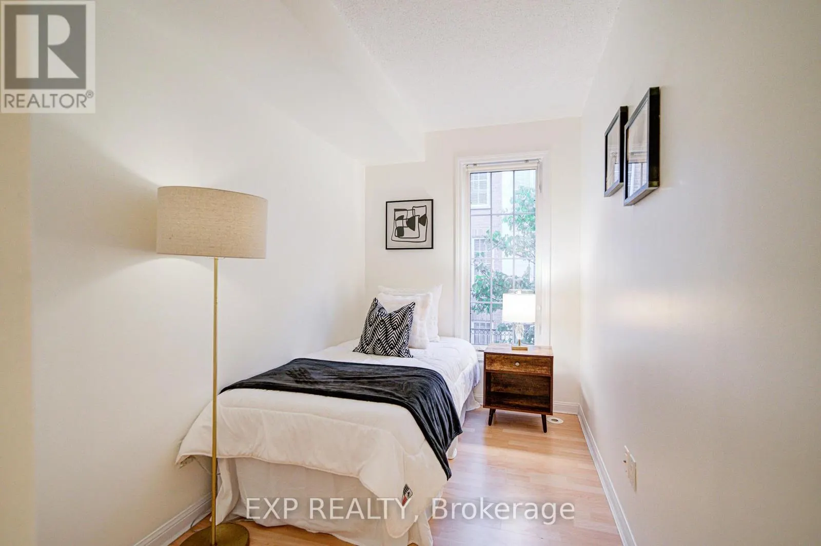 146 - 3 EVERSON DRIVE