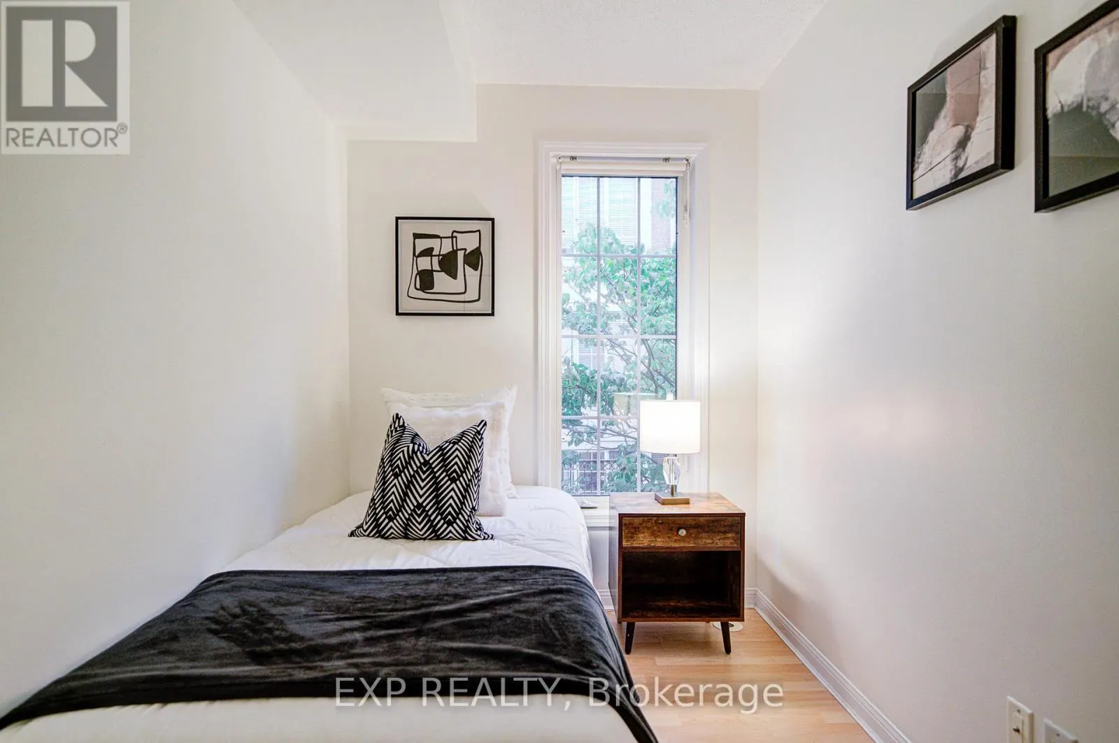 146 - 3 EVERSON DRIVE