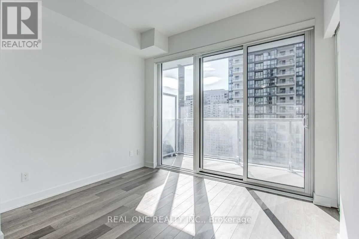 2210 - 5180 YONGE STREET