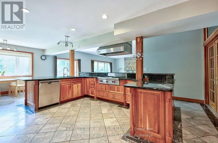 7 SULGRAVE CRESCENT