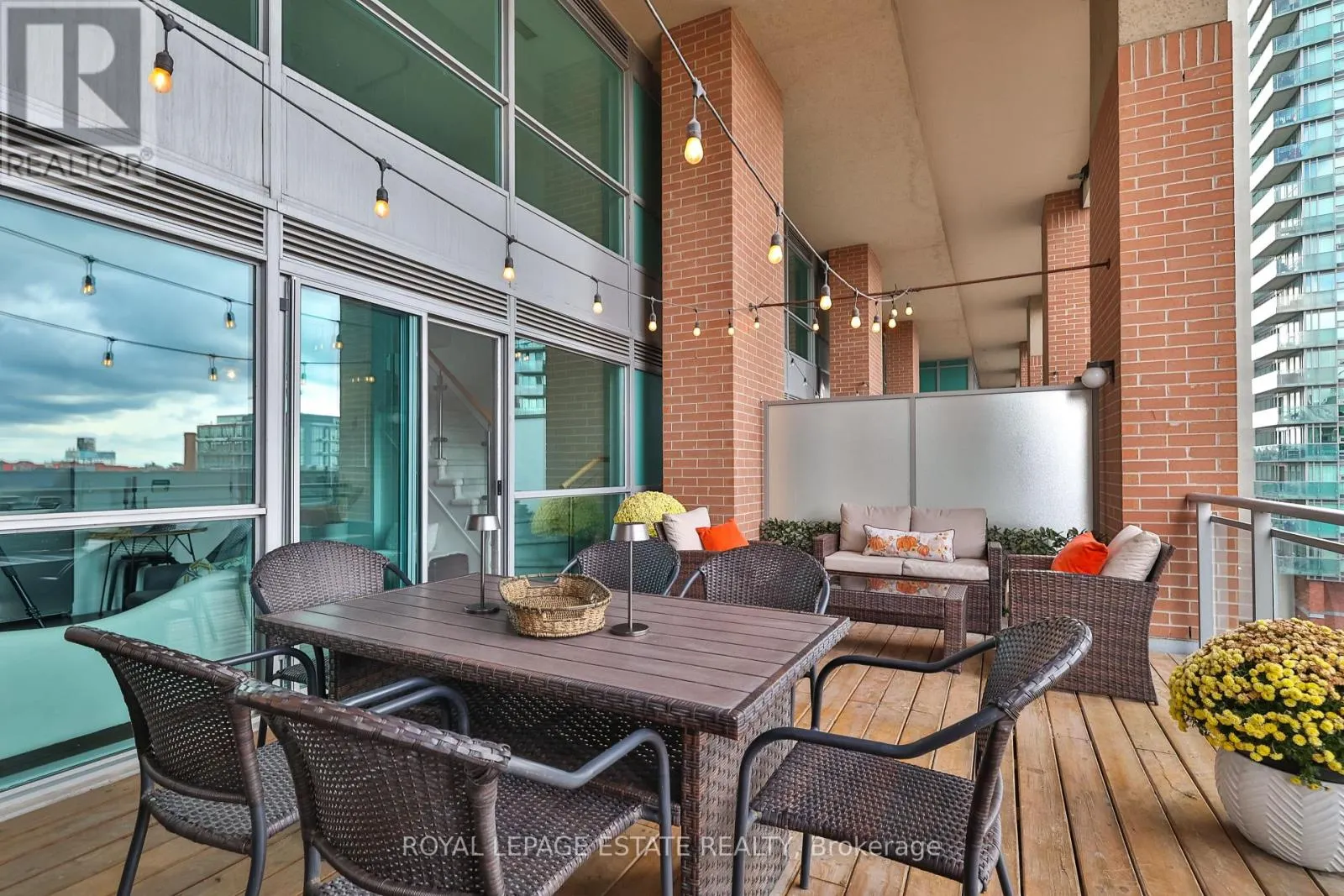 414 - 100 WESTERN BATTERY ROAD