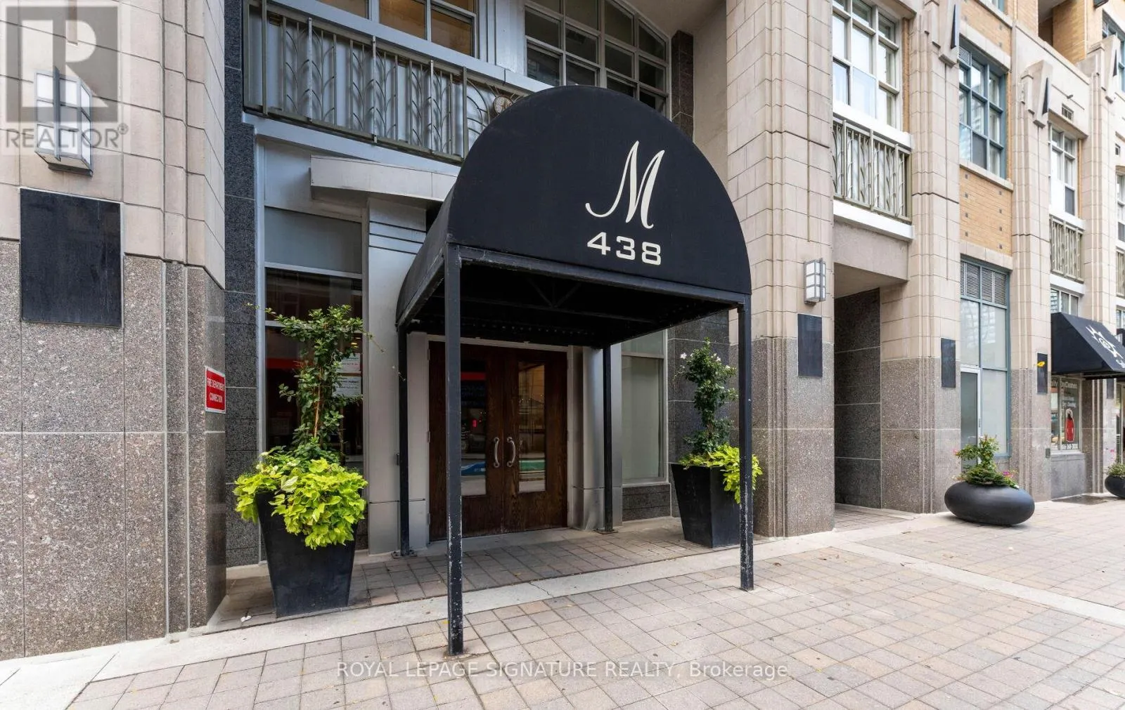 1112 - 438 RICHMOND STREET W