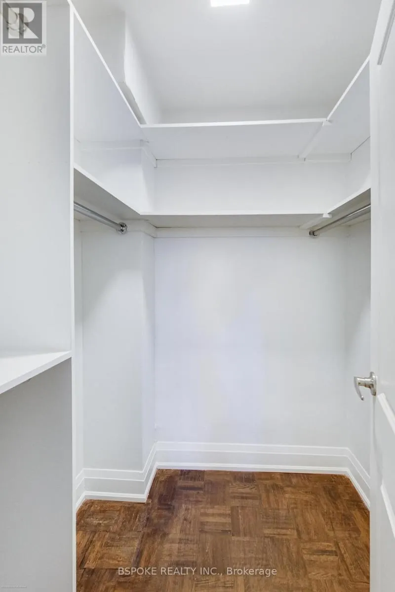 601 - 5949 YONGE STREET