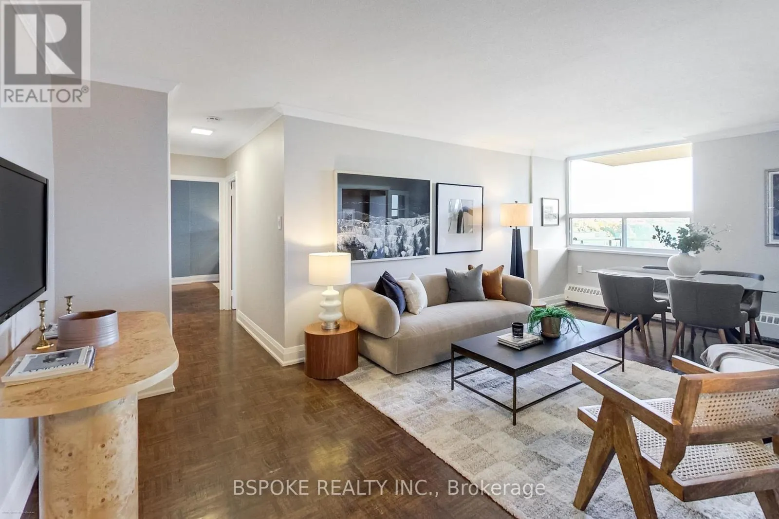 601 - 5949 YONGE STREET