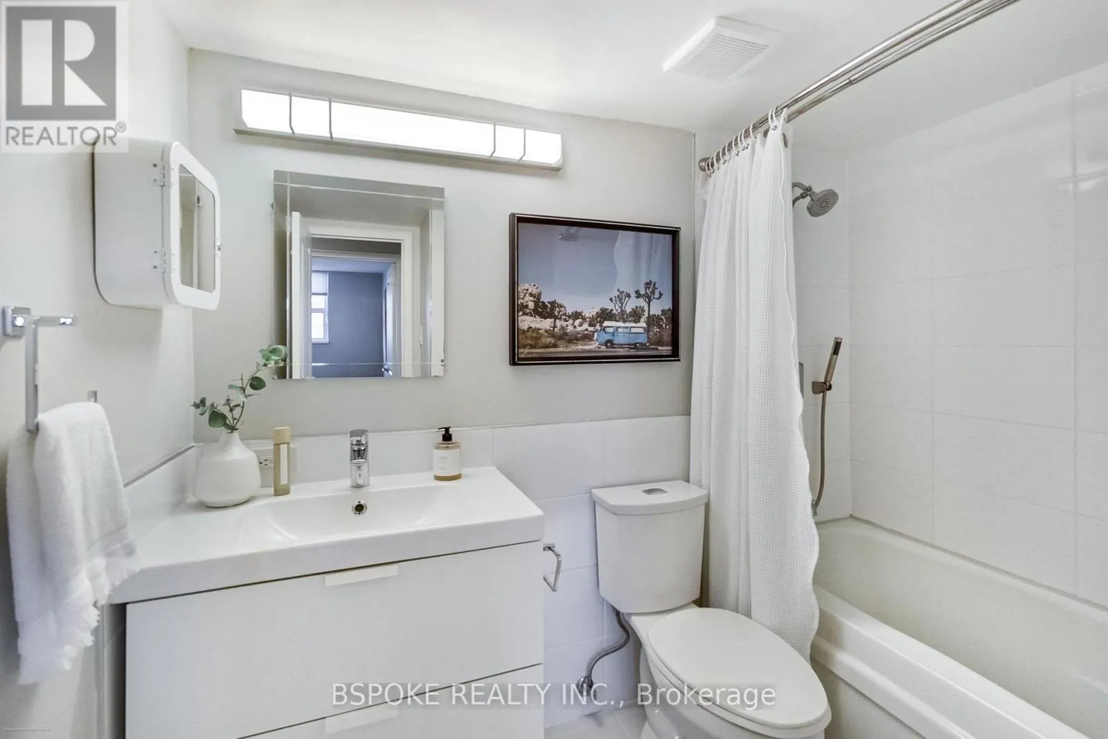 601 - 5949 YONGE STREET