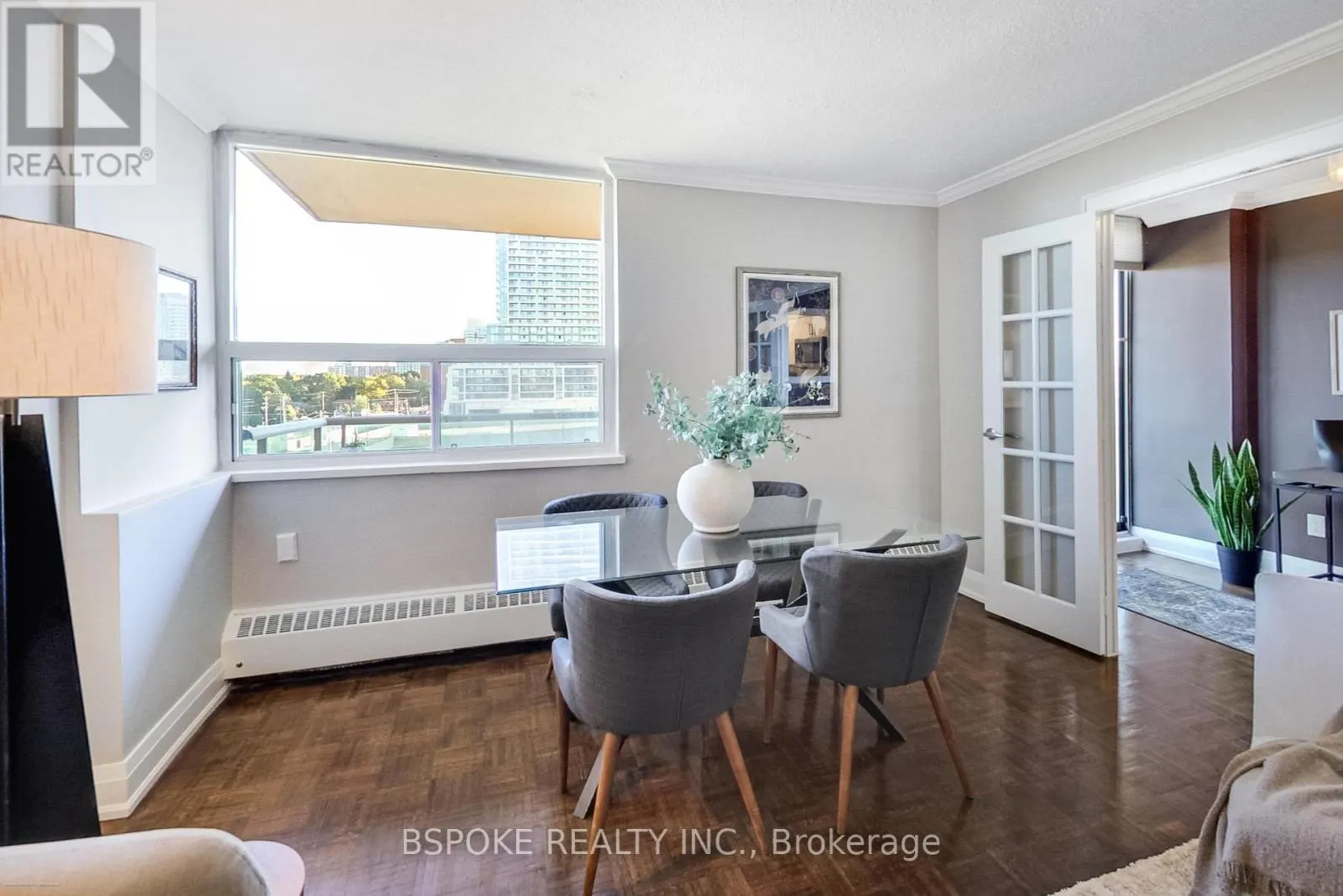 601 - 5949 YONGE STREET