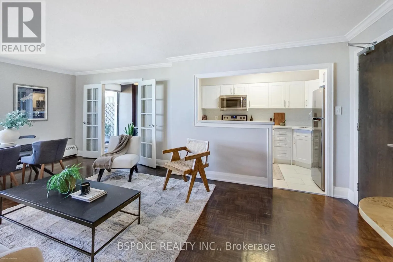 601 - 5949 YONGE STREET