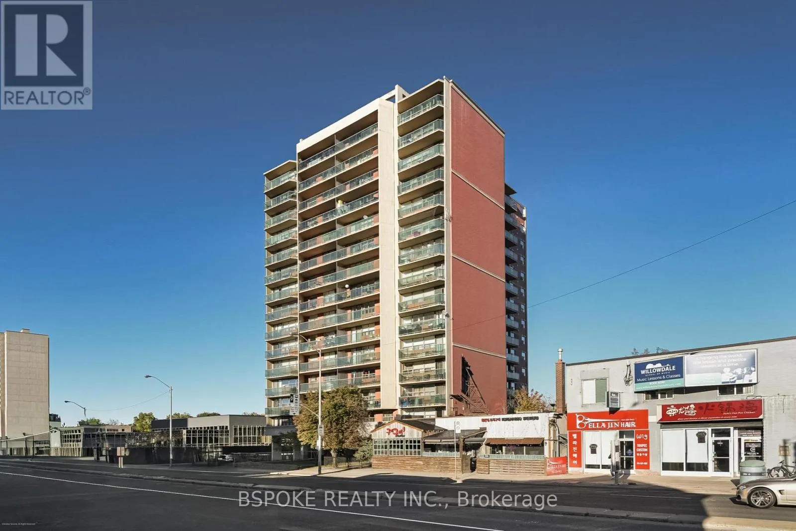 601 - 5949 YONGE STREET