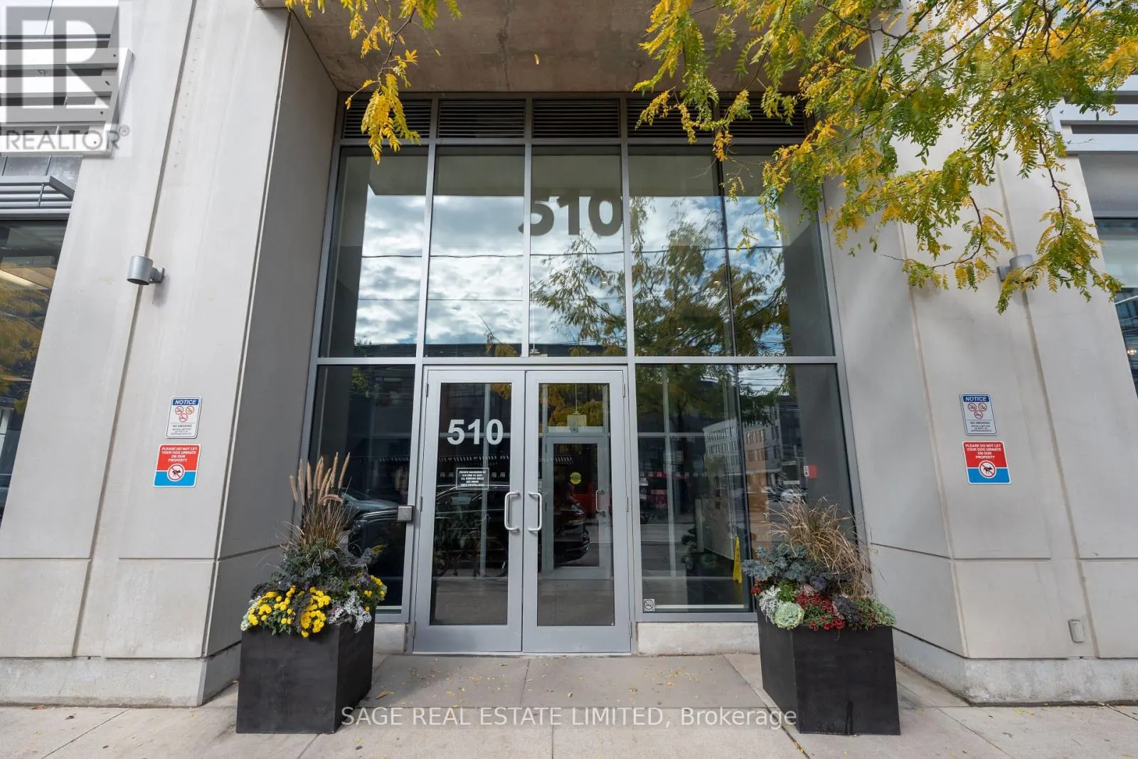 511 - 510 KING STREET E