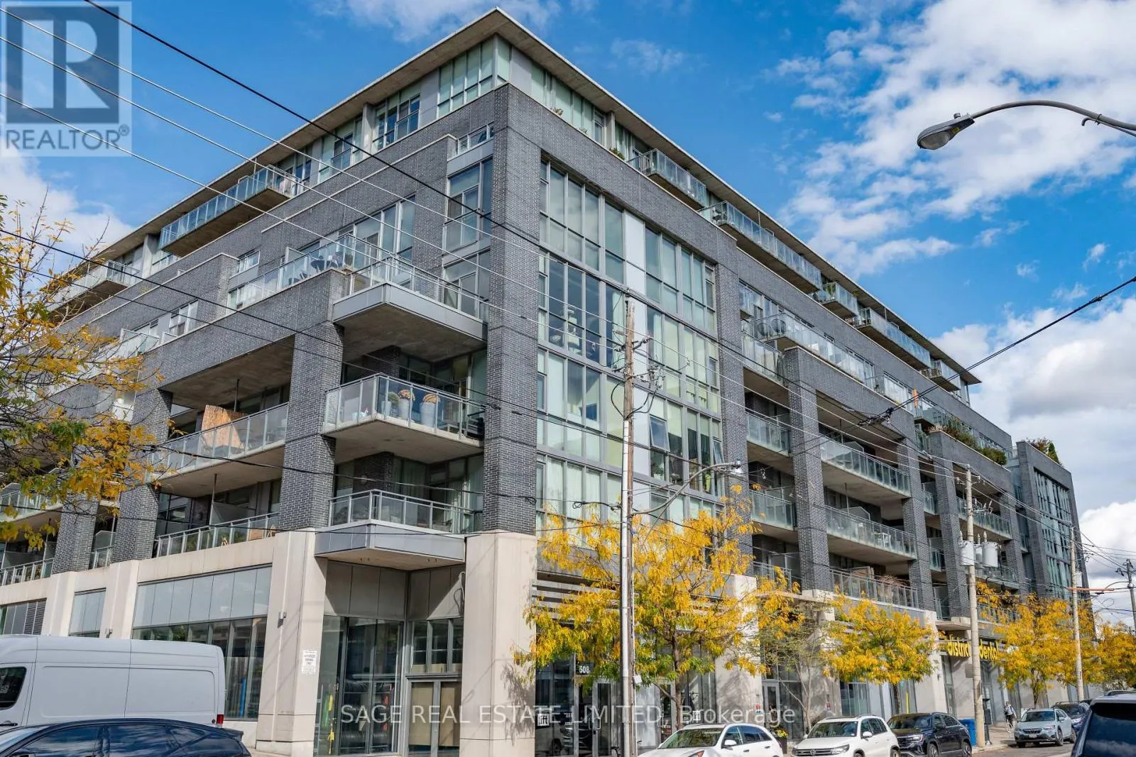 511 - 510 KING STREET E