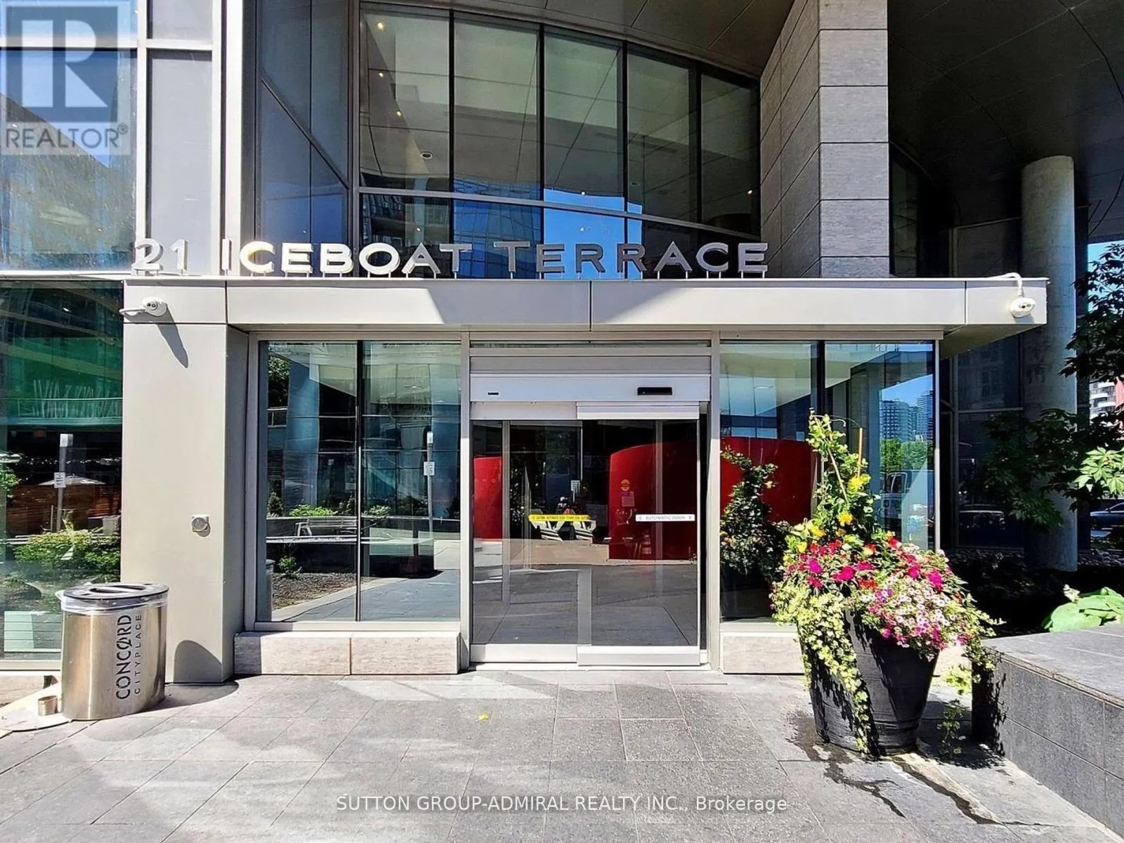 1710 - 21 ICEBOAT TERRACE
