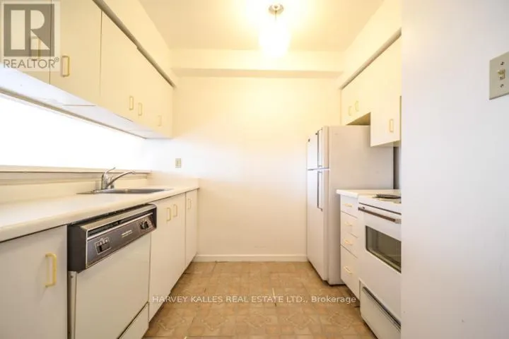 1103 - 44 ST JOSEPH STREET