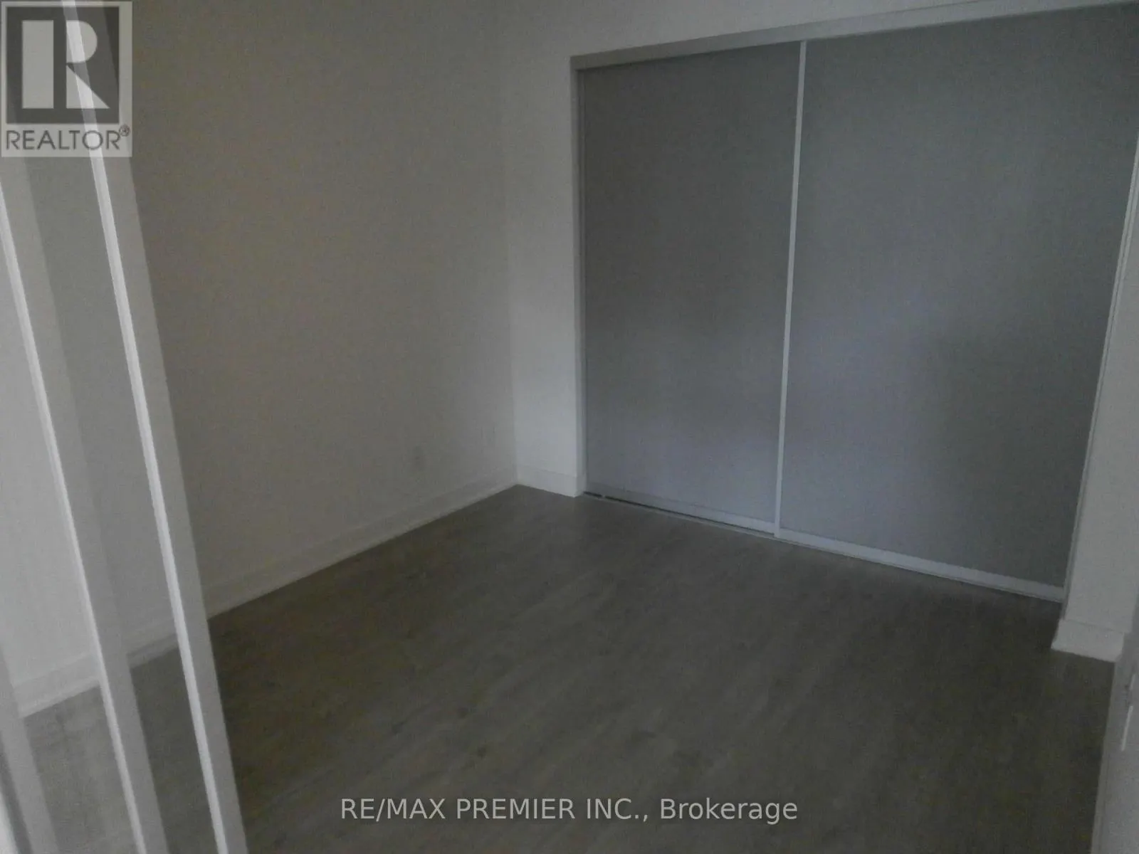 402 - 199 RICHMOND STREET W
