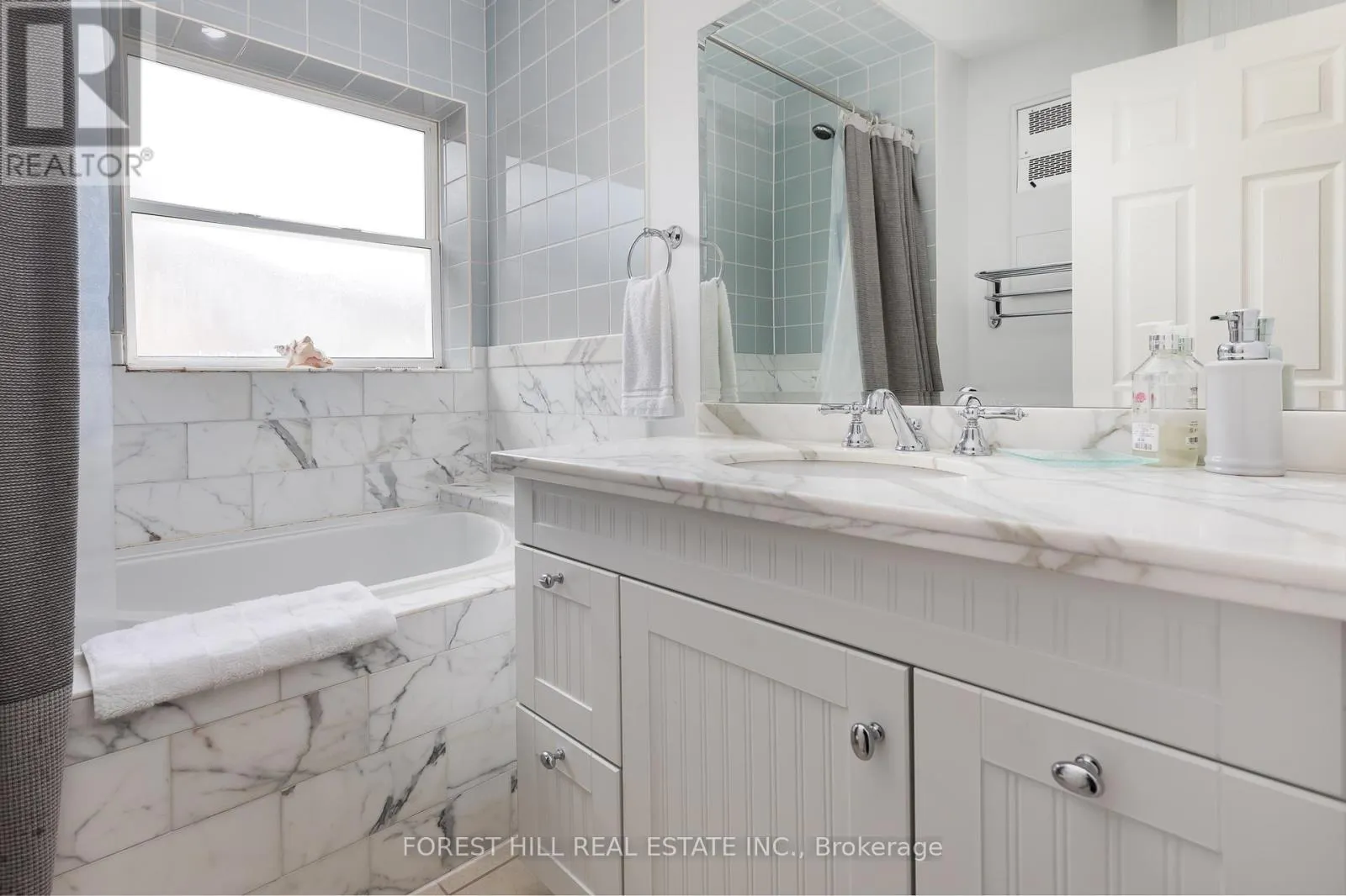 UNIT 5 - 105 BALMORAL AVENUE