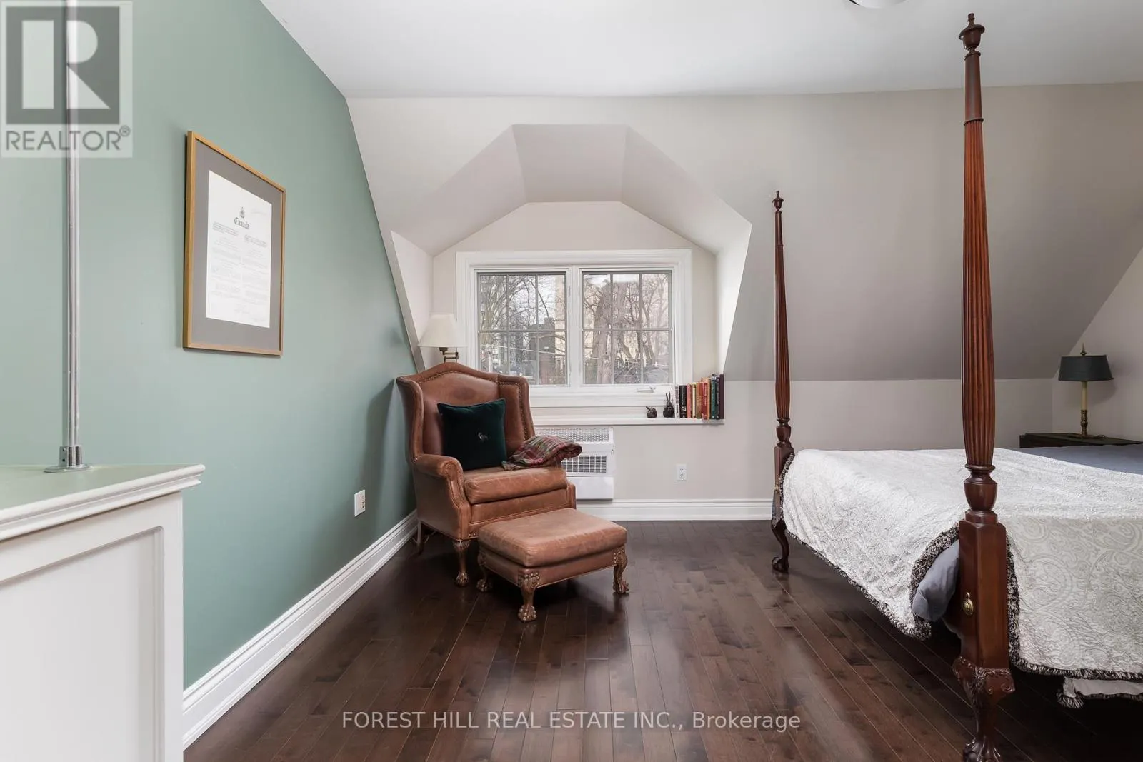 UNIT 5 - 105 BALMORAL AVENUE