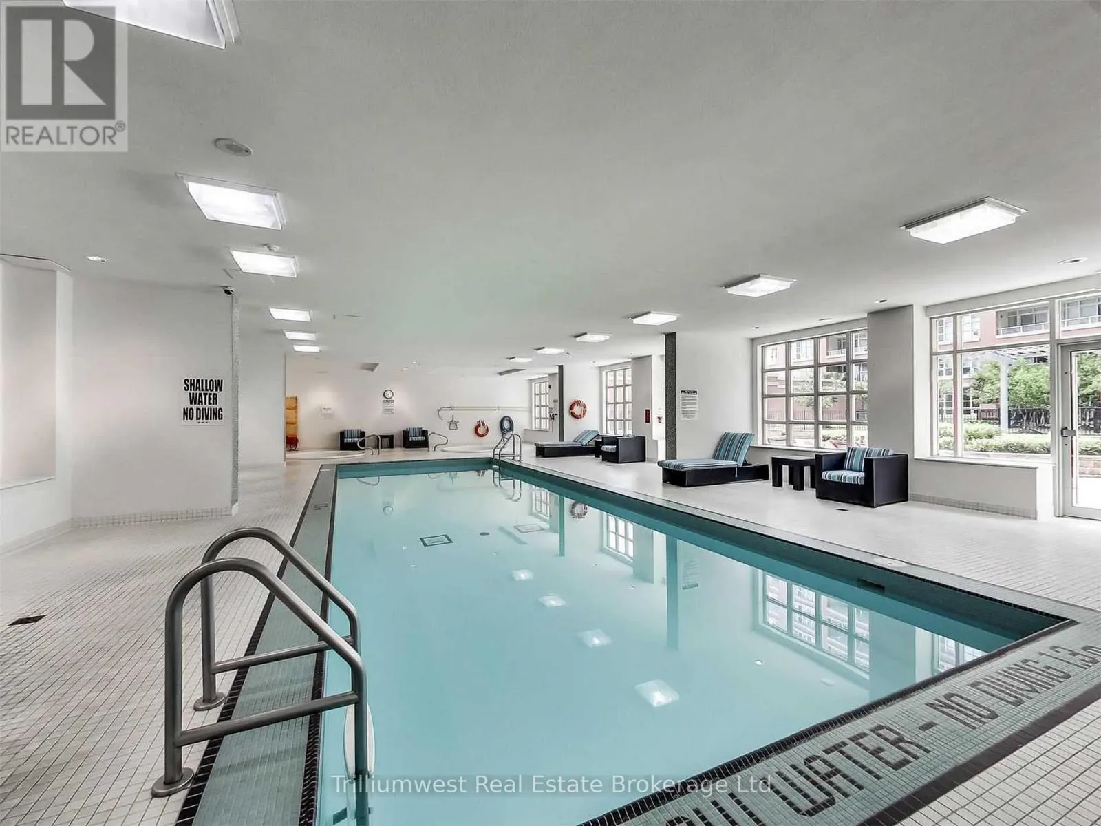 1712 - 85 EAST LIBERTY STREET E, #1712