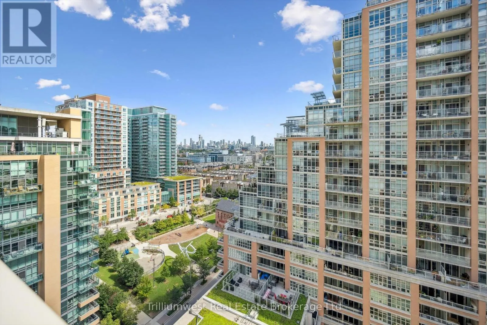1712 - 85 EAST LIBERTY STREET E, #1712