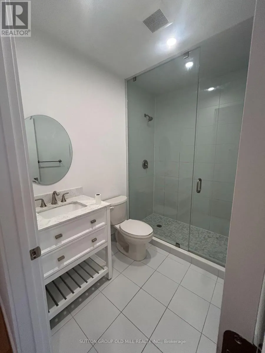 A - 61 OSSINGTON AVENUE