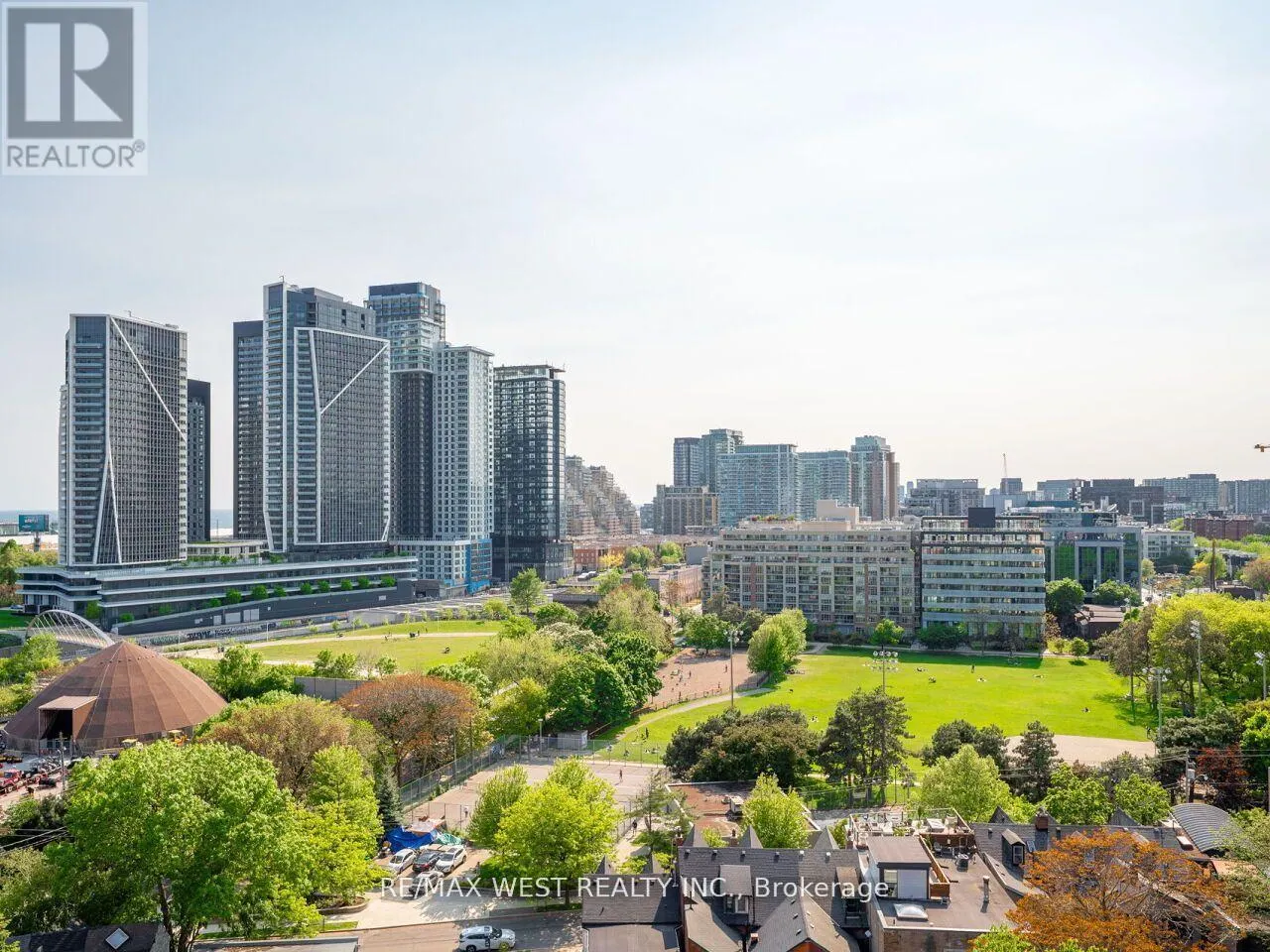 #12 B - 801 KING STREET W
