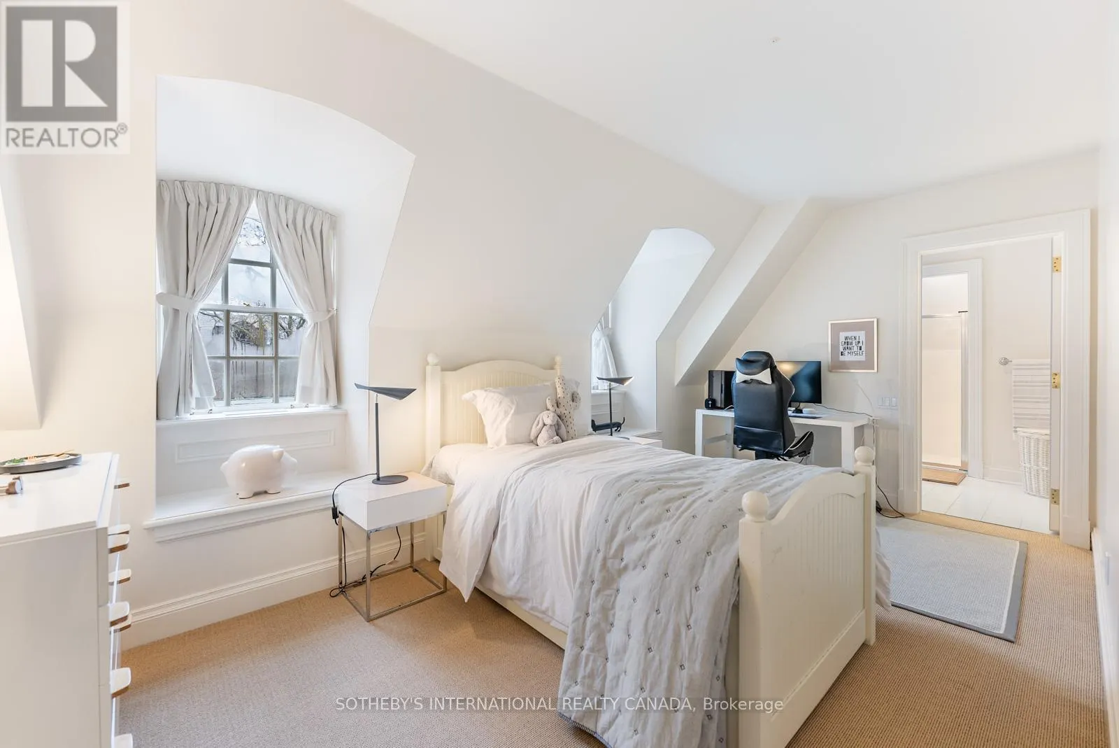 52 ROSEDALE ROAD