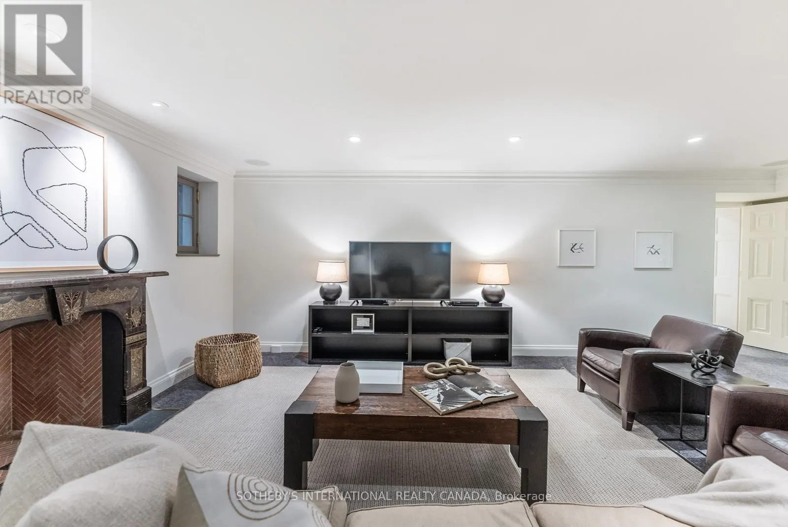 52 ROSEDALE ROAD