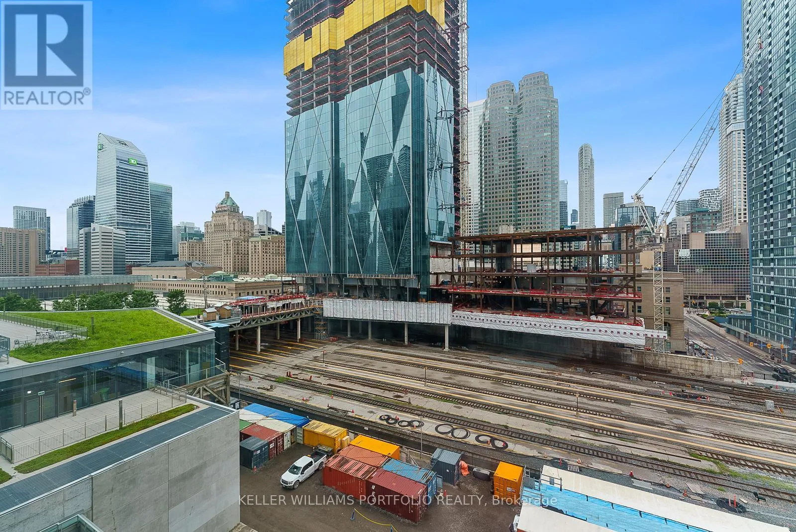 1104 - 18 YONGE STREET