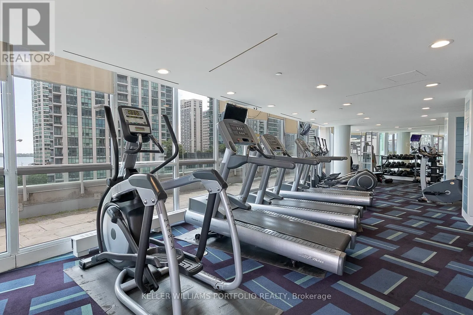 1104 - 18 YONGE STREET