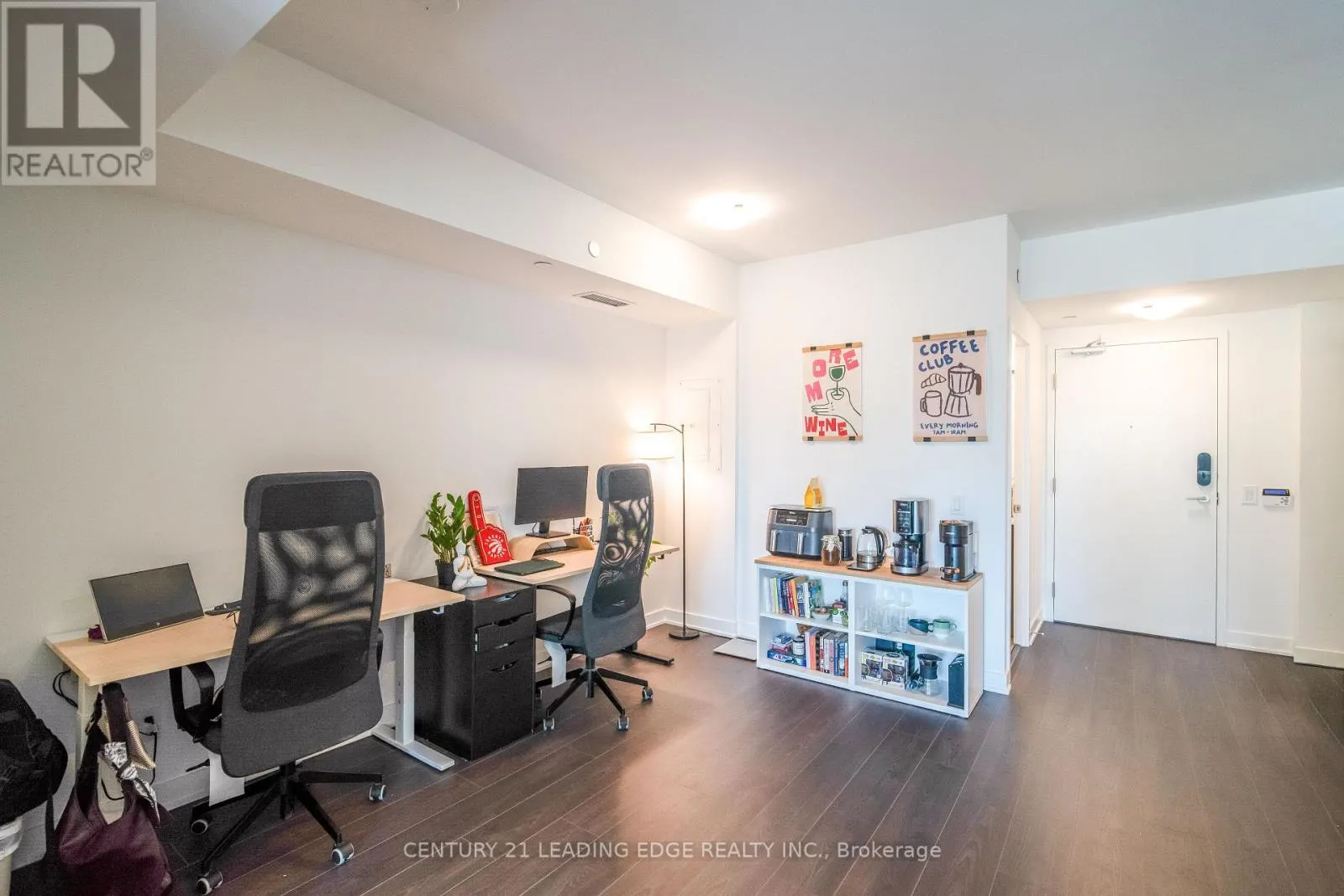 712 - 543 RICHMOND STREET W