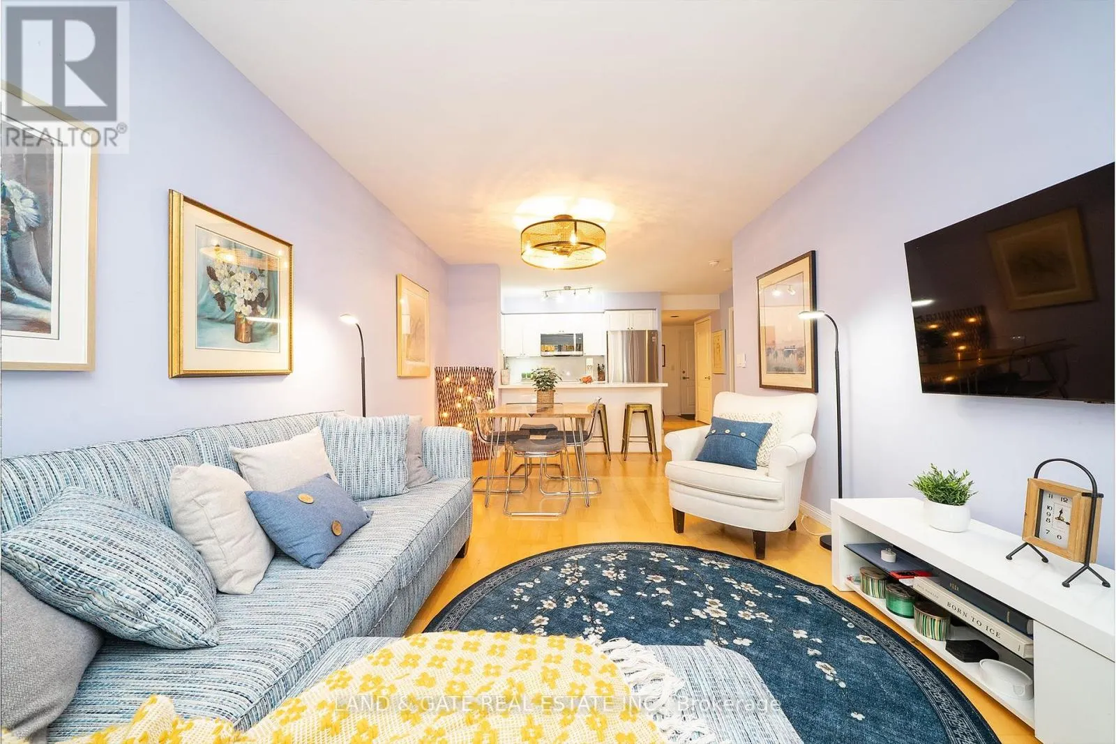 202 - 18 STAFFORD STREET, #202