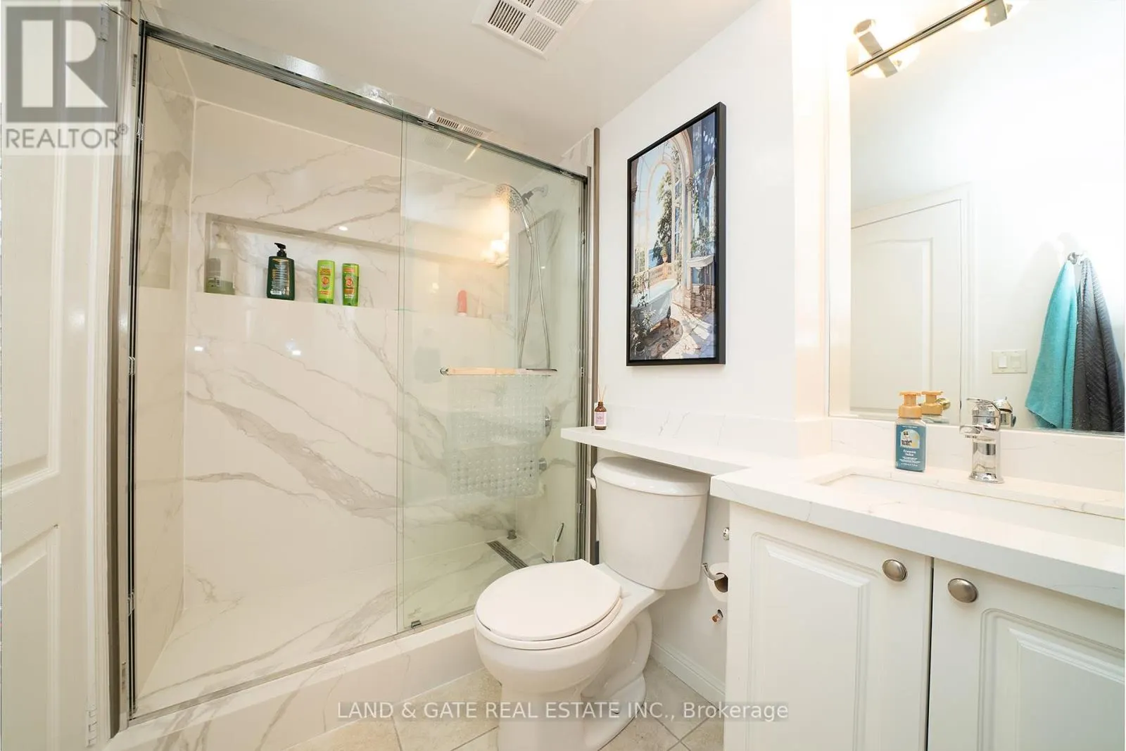 202 - 18 STAFFORD STREET, #202