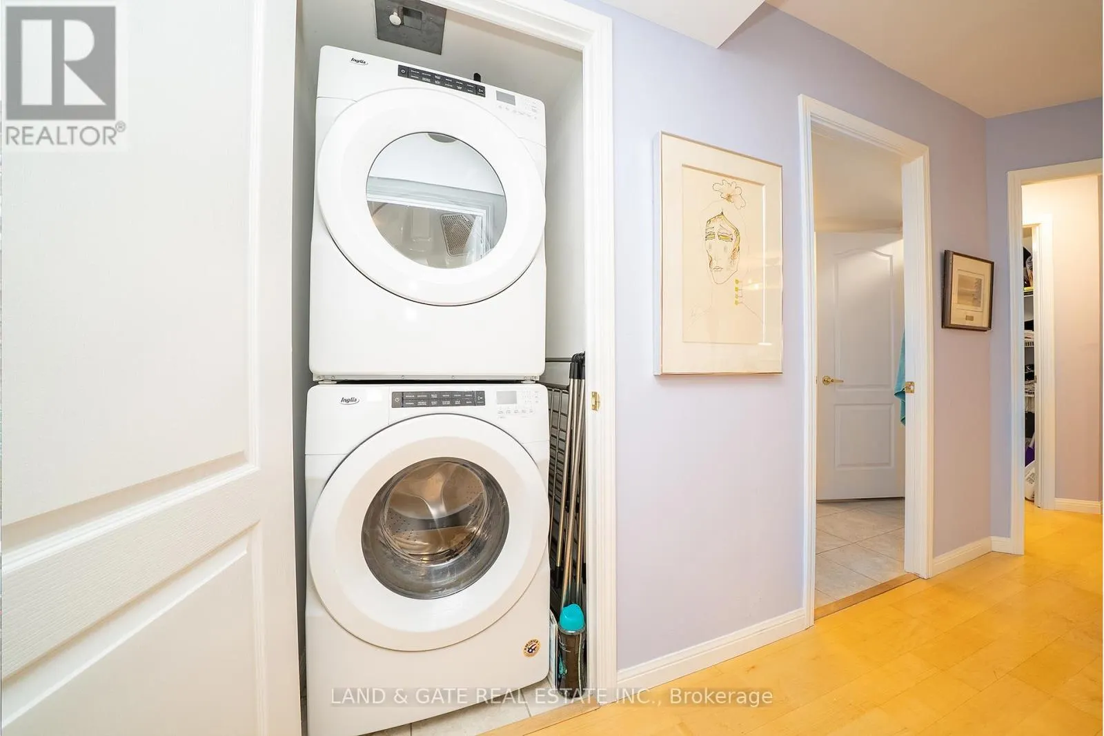 202 - 18 STAFFORD STREET, #202