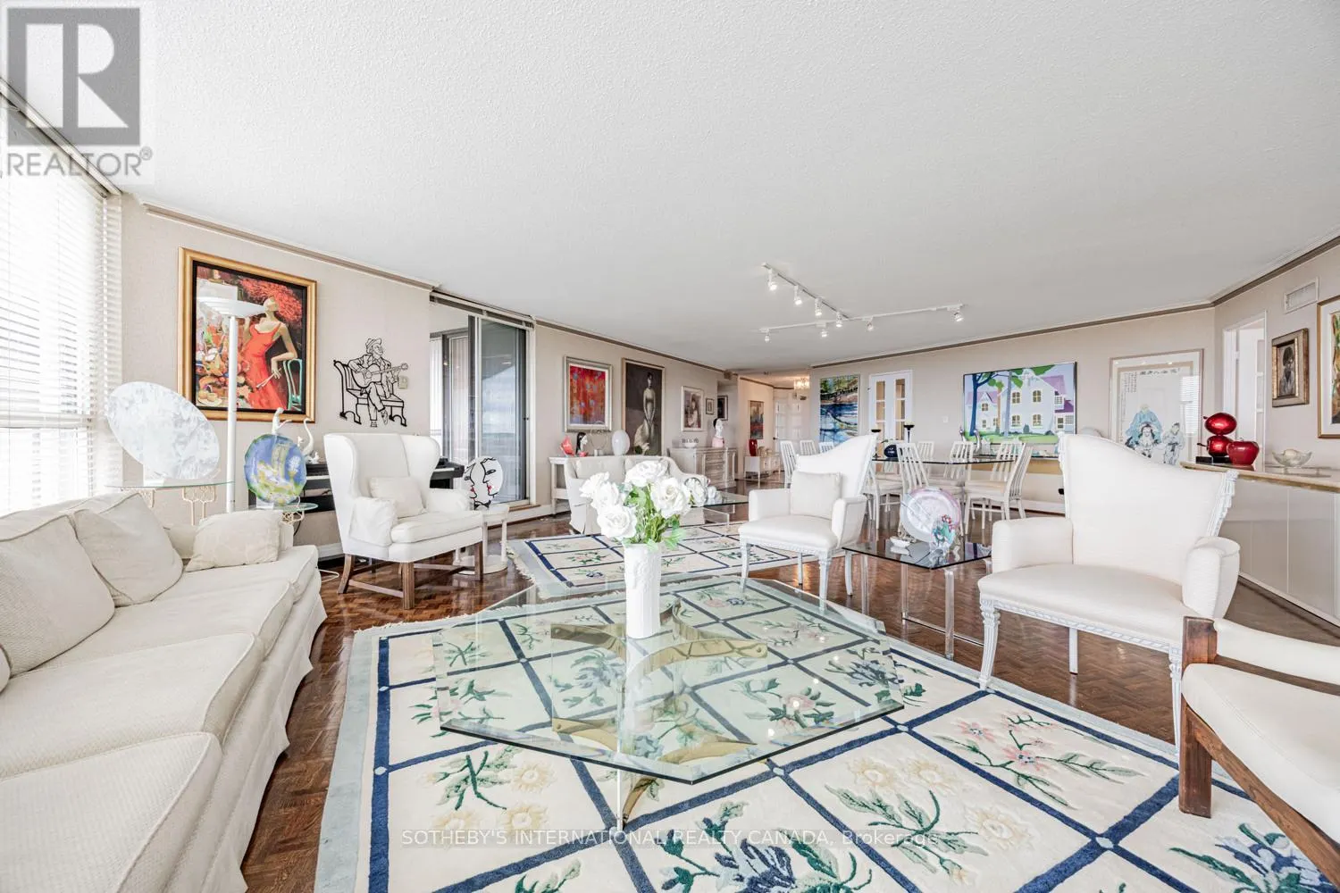 2503 - 85 SKYMARK DRIVE