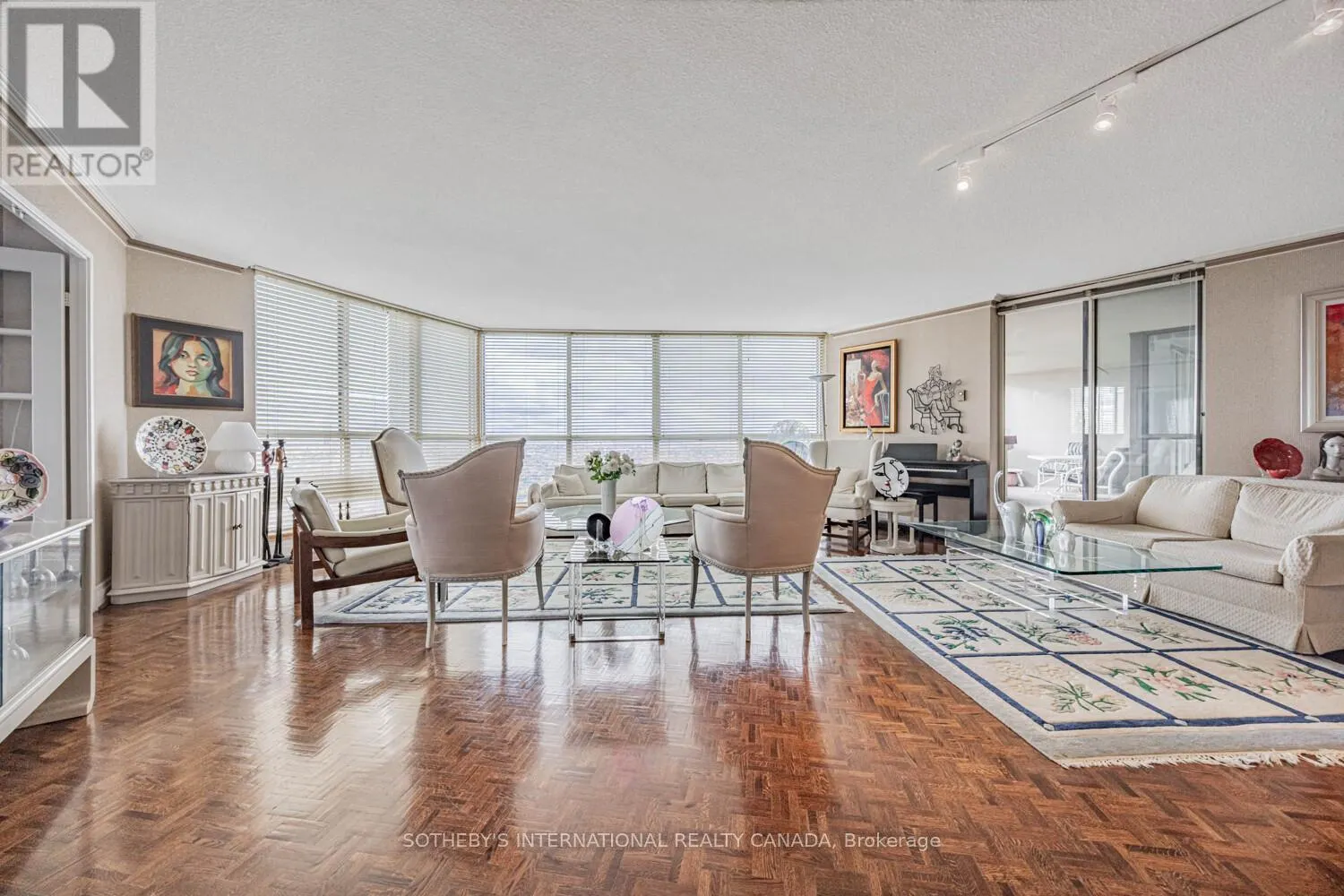 2503 - 85 SKYMARK DRIVE