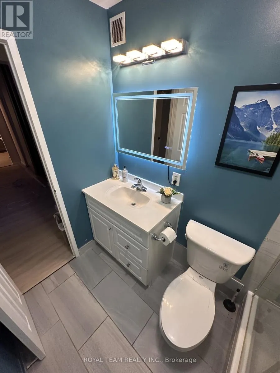 201 - 735 DON MILLS ROAD